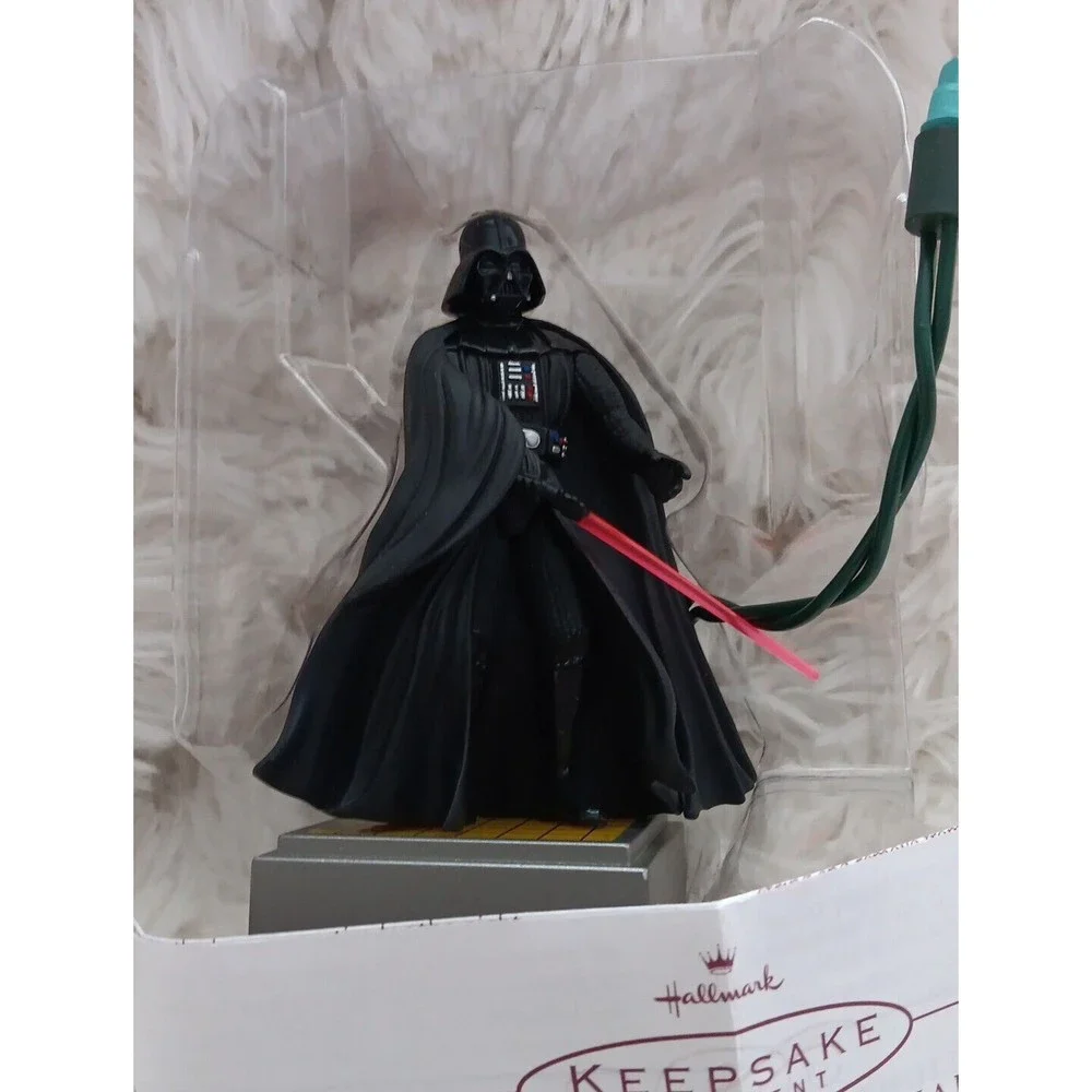Hallmark Keepsake Magic‎ Ornament 1997 Star Wars Darth Vader